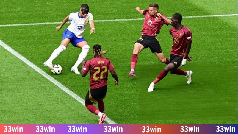 Soi kèo bóng đá Pháp trên 33WIN - Dự đoán hay, nhận quà ngay 3 Các cầu thủ hàng tiền đạo ảnh hưởng đến kết quả trận đấu
