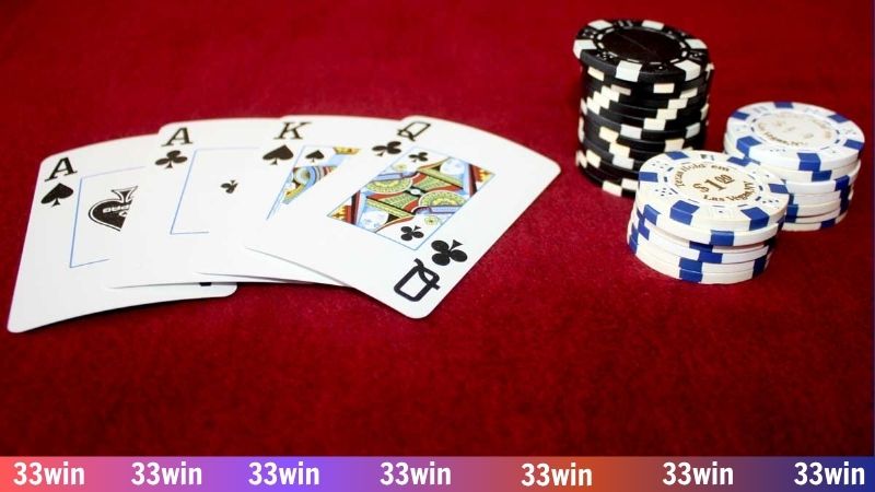 Poker online 33WIN - Tham gia ván bài trí tuệ đỉnh cao 1 Khám phá trò chơi Poker online uy tín